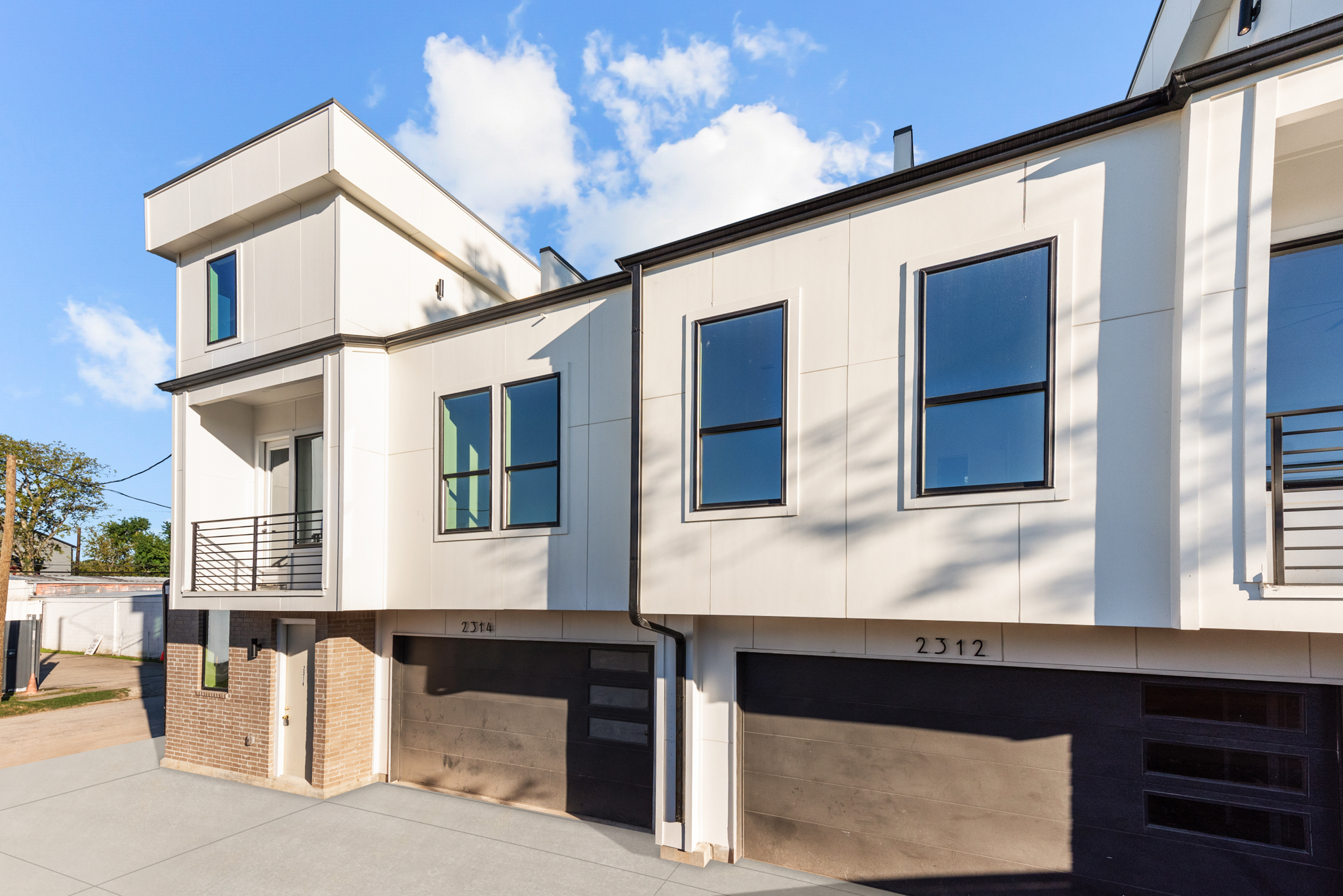 Barbee Street Townhomes - 112024_PaulRDavisPhoto_2314_BARBEE-4.jpg